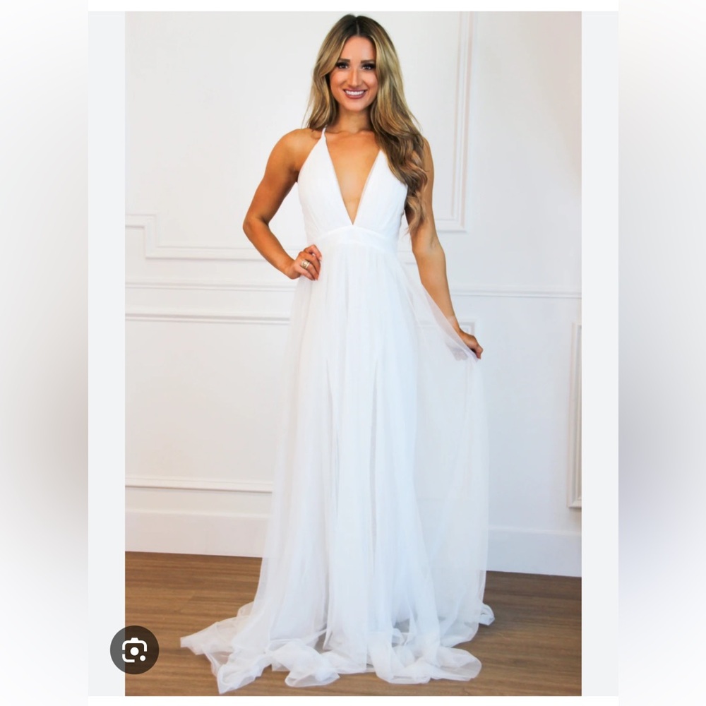 NWT Bella & Bloom White A-Line Maxi Dress with Two Slits